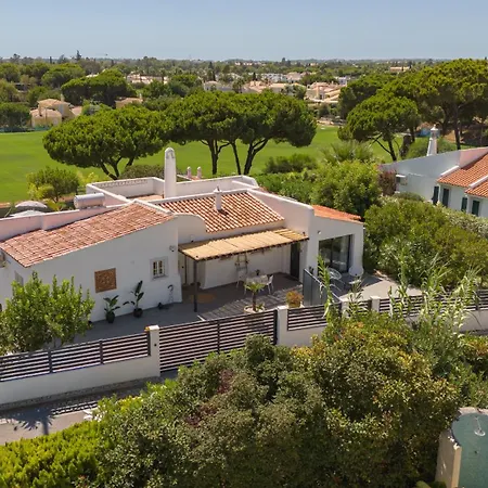 Greens By Algarve Holidays *
